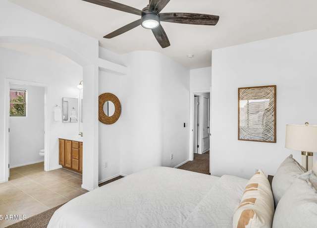 Property at 1015 S Val Vista Dr #28, Mesa, AZ 85204, 2 beds, 2.5 baths