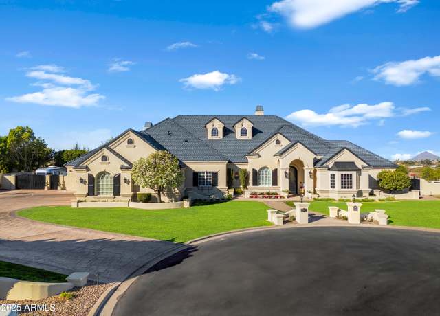 Property at 1233 E Salado Cir, Mesa, AZ 85203, 5 beds, 4.5 baths