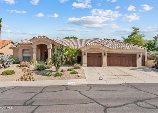 Property at 2715 E Vista Dr, Phoenix, AZ 85032, 3 beds, 2 baths