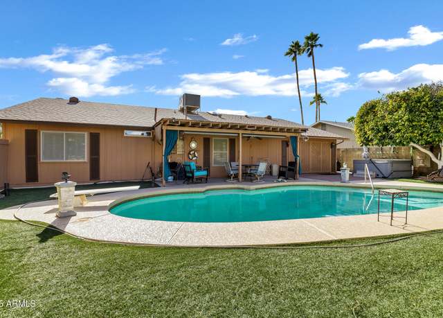 Property at 4762 E Pawnee Cir, Phoenix, AZ 85044, 3 beds, 2 baths
