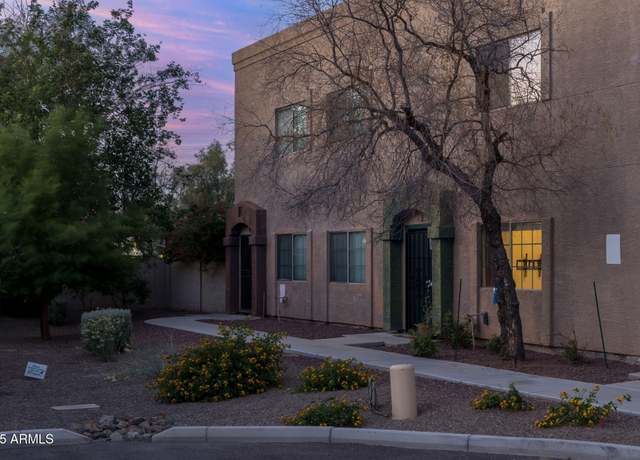 Property at 2826 E Tracy Ln #3, Phoenix, AZ 85032, 3 beds, 2.5 baths