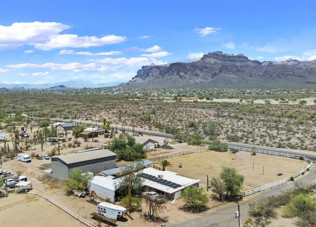 Property at 3130 E 15th Ave, Apache Junction, AZ 85119, 3 beds, 2 baths