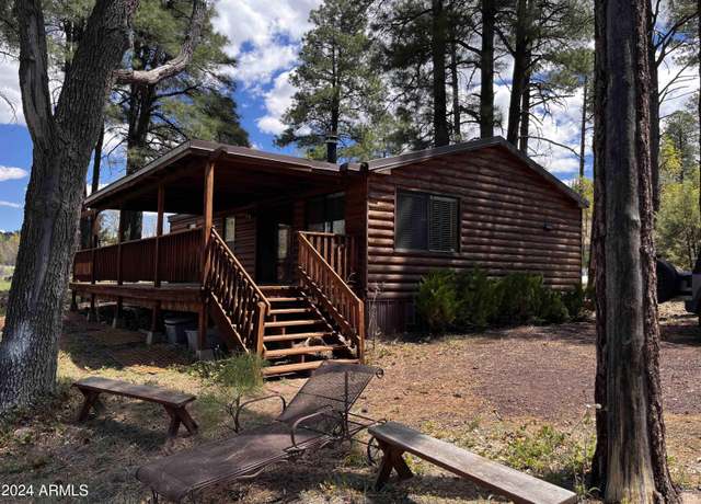 Property at 870 Bear Track Ln, Show Low, AZ 85901, 3 beds, 1 bath