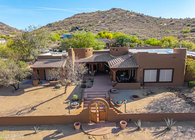 Property at 38516 N 34th Ave, Phoenix, AZ 85086, 4 beds, 3.75 baths
