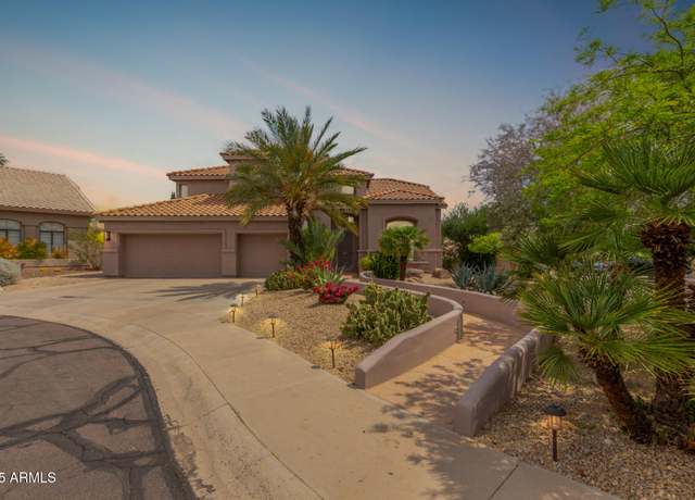 Property at 3514 E Desert Broom Way E, Phoenix, AZ 85044, 5 beds, 3.5 baths