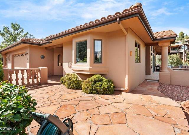 Property at 310 Les Springs Dr, Sedona, AZ 86336, 2 beds, 2 baths