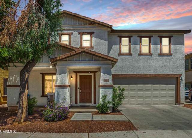 Property at 11202 W Mckinley St, Avondale, AZ 85323, 4 beds, 2.5 baths