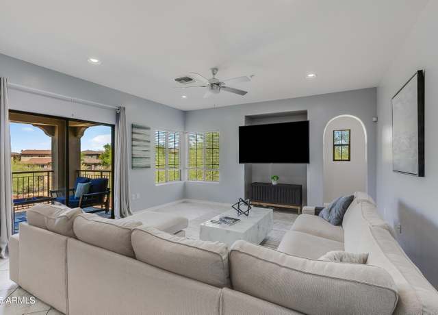 Property at 3935 E Rough Rider Rd #1039, Phoenix, AZ 85050, 3 beds, 3 baths