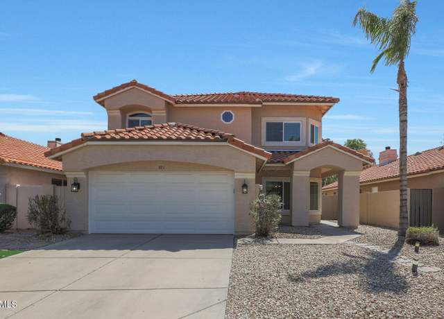Property at 821 W Sun Coast Dr, Gilbert, AZ 85233, 4 beds, 2.5 baths