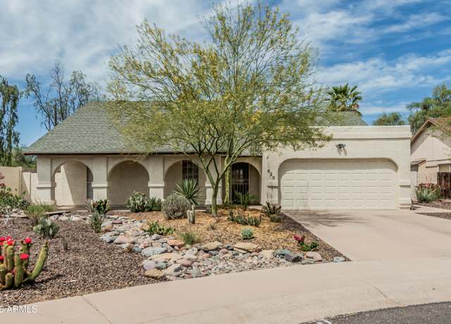 Property at 620 N Entrada St, Chandler, AZ 85226, 3 beds, 2 baths