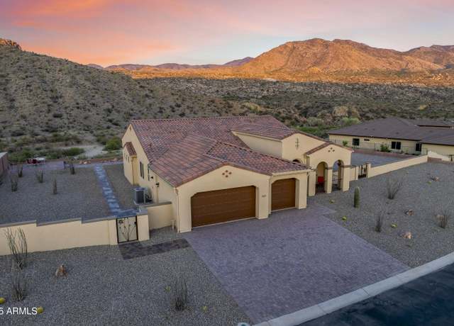 Property at 35185 S Palisade Pl, Tucson, AZ 85739, 2 beds, 2.5 baths