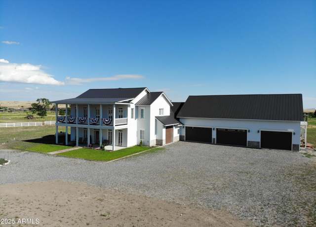 Property at 1200 W 4th St, Eagar, AZ 85925, 7 beds, 6.5 baths
