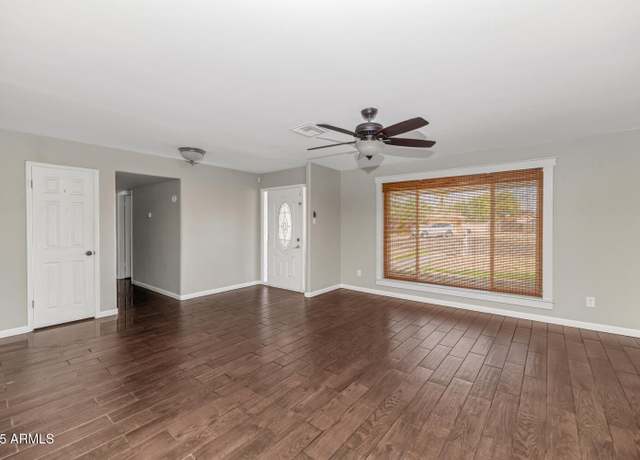 Property at 4511 W Loma Ln, Glendale, AZ 85302, 3 beds, 2 baths