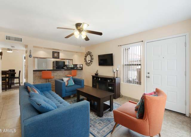 Property at 2833 E Tracy Ln #1, Phoenix, AZ 85032, 2 beds, 1.5 baths