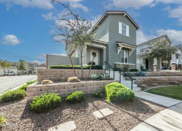 Property at 21065 W Elm Way Ct, Buckeye, AZ 85396, 3 beds, 2.5 baths