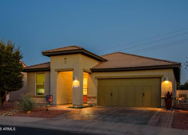 Property at 41793 W Canasta Ln, Maricopa, AZ 85138, 2 beds, 2 baths