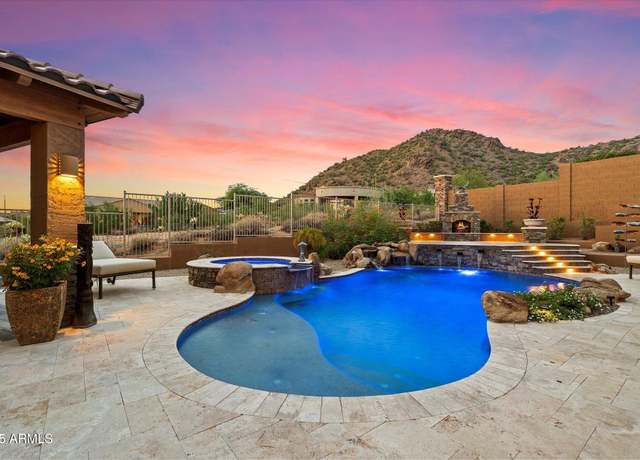 Property at 2312 W Villa Cassandra Dr, Phoenix, AZ 85086, 4 beds, 3.5 baths