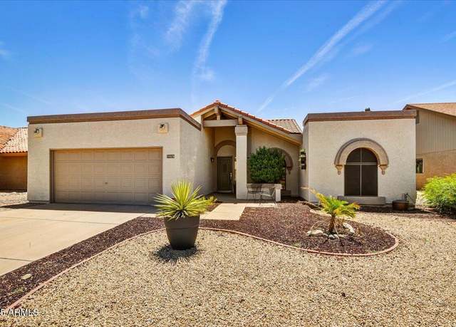 Property at 19025 N 96th Ave, Peoria, AZ 85382, 2 beds, 1.75 baths