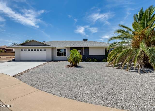 Property at 17012 N 97th Dr, Sun City, AZ 85373, 3 beds, 2 baths