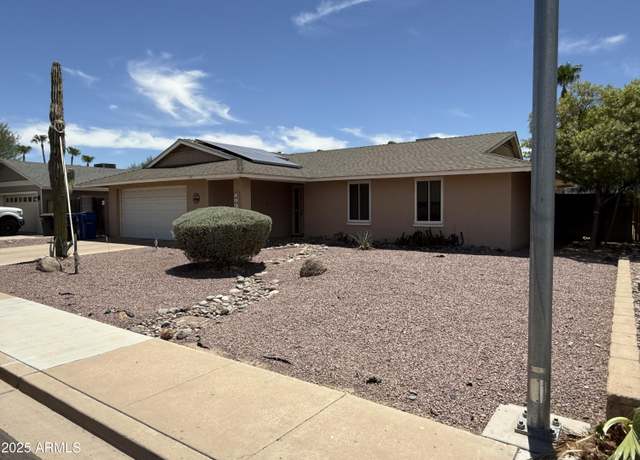 Property at 1337 W Pampa Ave, Mesa, AZ 85202, 3 beds, 2 baths