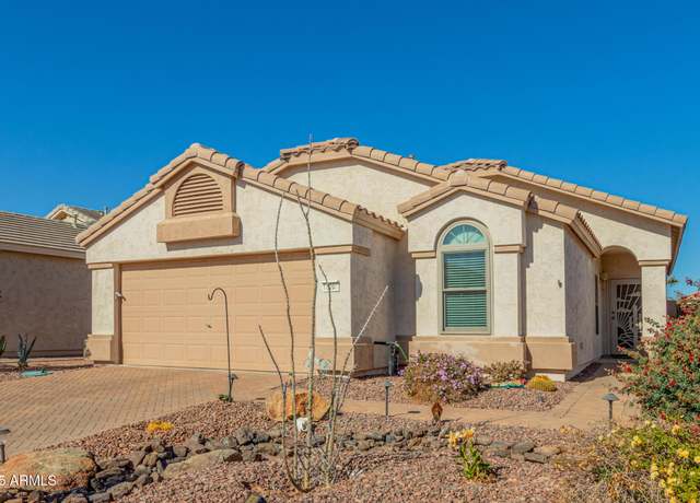 Property at 18208 W Skyline Dr, Surprise, AZ 85374, 2 beds, 2 baths