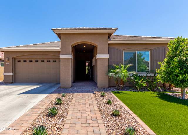 Property at 3081 E Desert Broom Pl, Chandler, AZ 85286, 4 beds, 3 baths