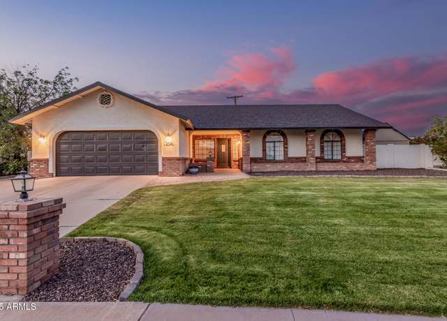 Property at 2726 E Hale St, Mesa, AZ 85213, 4 beds, 3 baths