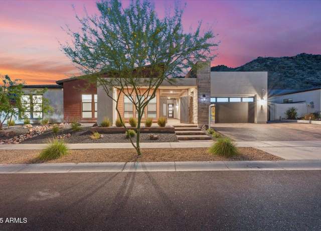 Property at 9527 S 13th Way, Phoenix, AZ 85042, 4 beds, 3.5 baths