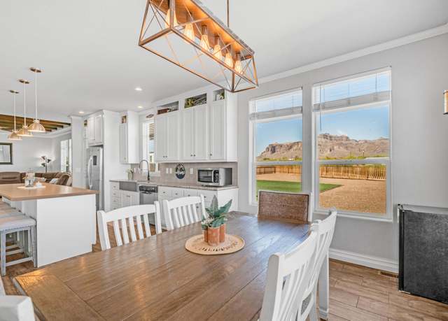 Property at 2242 E 12th Ave, Apache Junction, AZ 85119, 3 beds, 2 baths