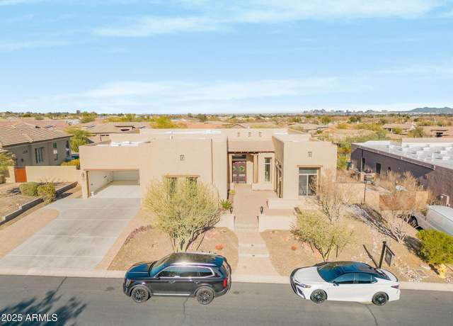 Property at 8606 S 30th St, Phoenix, AZ 85042, 4 beds, 4.5 baths