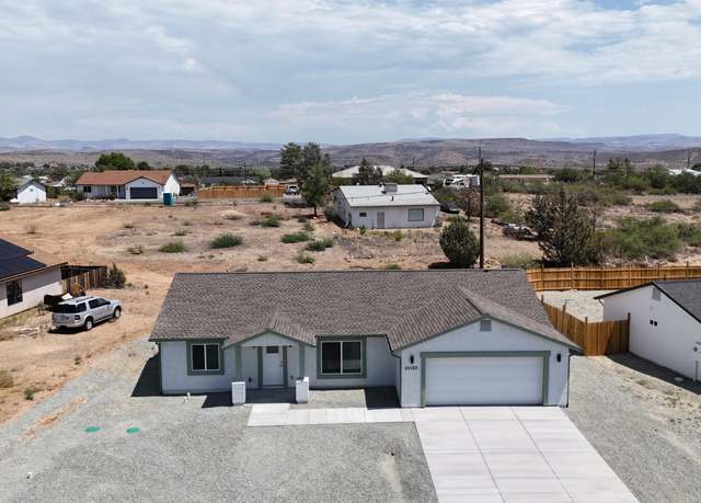 Property at 20182 E Mesa Verde Rd, Mayer, AZ 86333, 3 beds, 2 baths