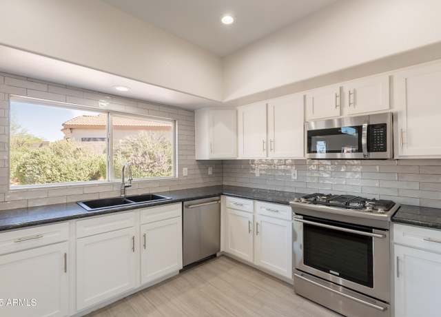 Property at 26286 N 45th Pl, Phoenix, AZ 85050, 4 beds, 2.5 baths