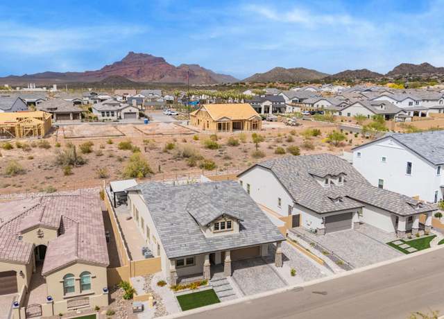 Property at 5814 E Scafell Cir, Mesa, AZ 85215, 4 beds, 3 baths