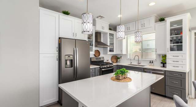 Photo of 965 W Ayrshire Trl, San Tan Valley, AZ 85143