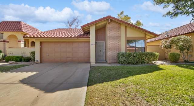 Photo of 12342 S Shoshoni Dr, Phoenix, AZ 85044