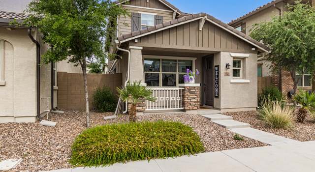 Photo of 1821 S Bedford Pl, Chandler, AZ 85286