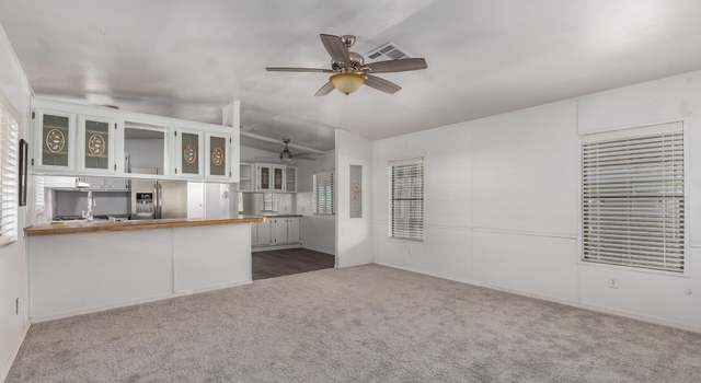 Photo of 201 S Greenfield Rd #129, Mesa, AZ 85206