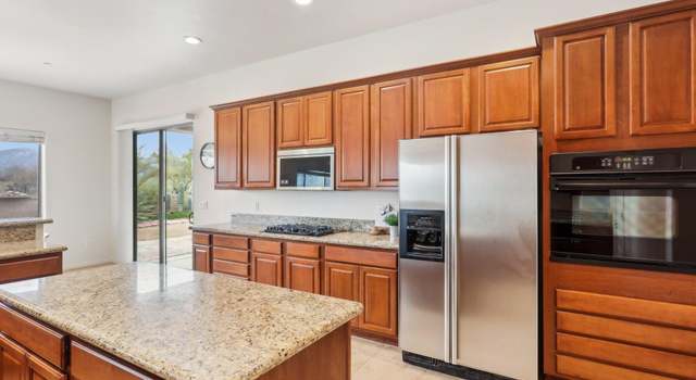 Photo of 12388 N Washbed Dr, Oro Valley, AZ 85755