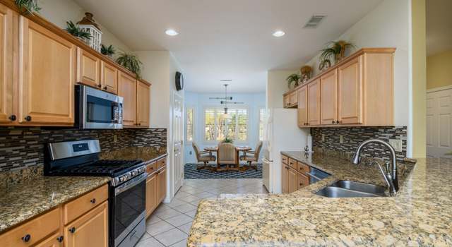 Photo of 19212 N Tallowood Way, Surprise, AZ 85387