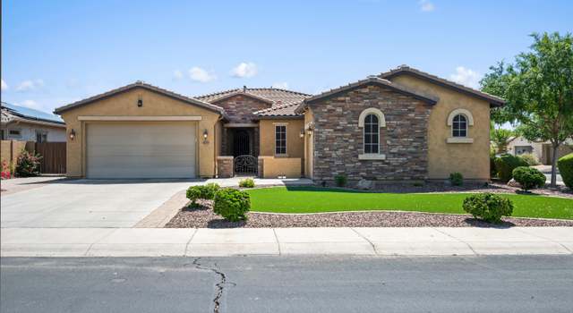 Photo of 4721 N Aldea Rd W, Litchfield Park, AZ 85340