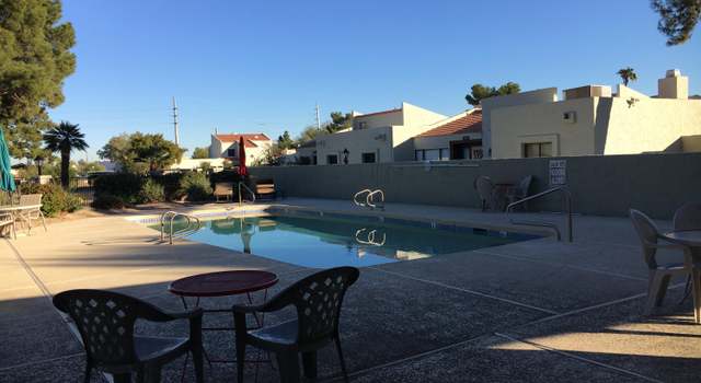 Photo of 3076 E Cannon Dr, Phoenix, AZ 85028