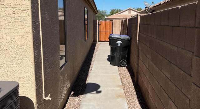 Photo of 15845 W Tara Ln, Surprise, AZ 85374