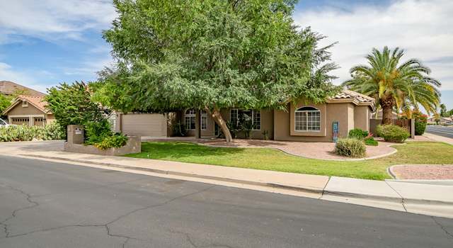 Property at 2405 E Lynwood Cir, Mesa, AZ 85213, 4 beds, 3 baths