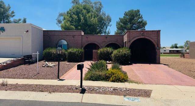 Photo of 136 E Paseo DE Golf --, Green Valley, AZ 85614