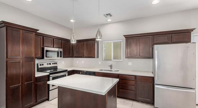 Photo of 2000 N 36th St #19, Phoenix, AZ 85008