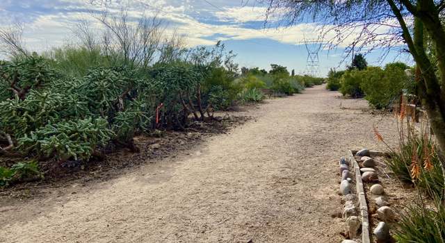 Photo of 5905 E Decatur St, Mesa, AZ 85205