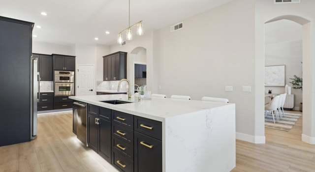 Property at 3202 E Orange Dr, Phoenix, AZ 85018, 4 beds, 4 baths