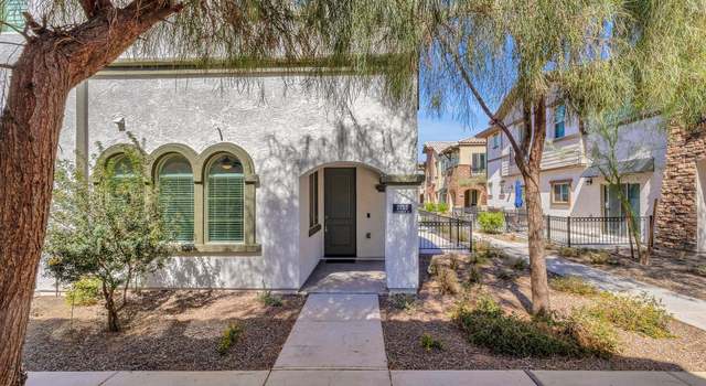 Photo of 2765 S Cavalier Dr #102, Gilbert, AZ 85295