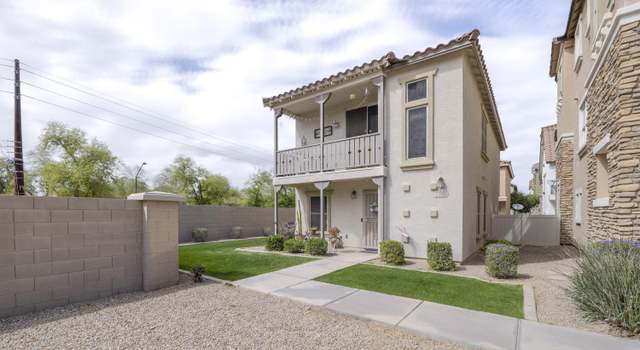 Photo of 1382 S Sabino Dr, Gilbert, AZ 85296