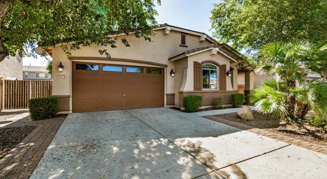 Photo of 2677 E Ficus Way, Gilbert, AZ 85298